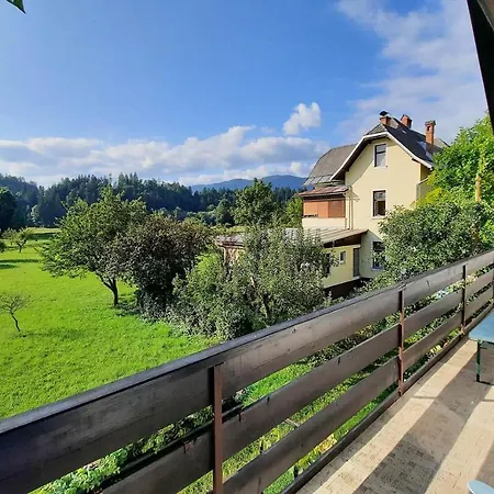 Deerwood-large Relax With Castle View 別荘 ブレッド