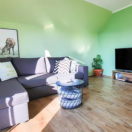 Deerwood-large Relax With Castle View *