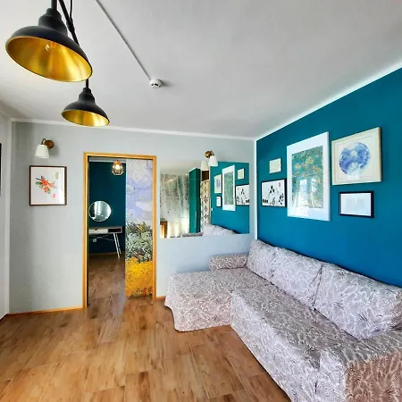 Deerwood-large Relax With Castle View