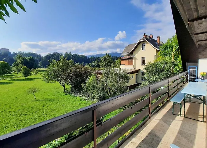 Deerwood-large Relax With Castle View 度假居 布莱德